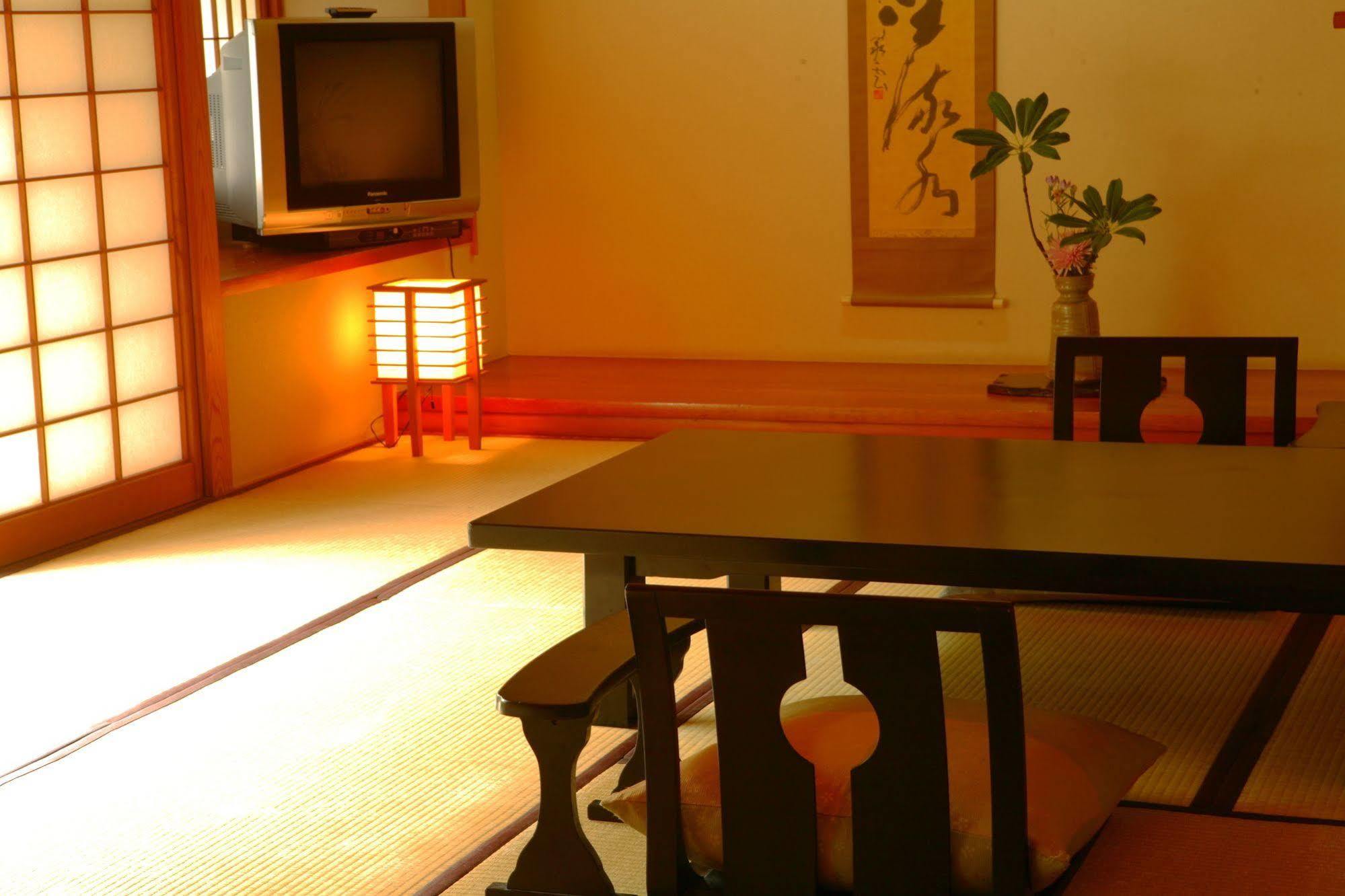 Yamanakaonsen Ohanami Kyubei Kaga  Exteriér fotografie